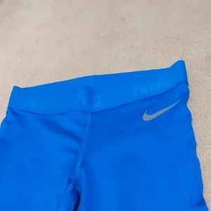 Running mid length Nike tights